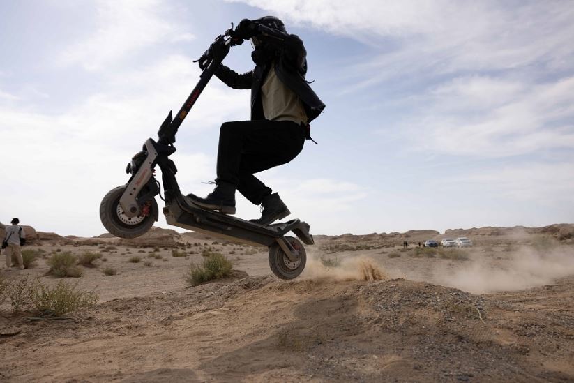 Электросамокат Segway Ninebot SuperScooter GT3 