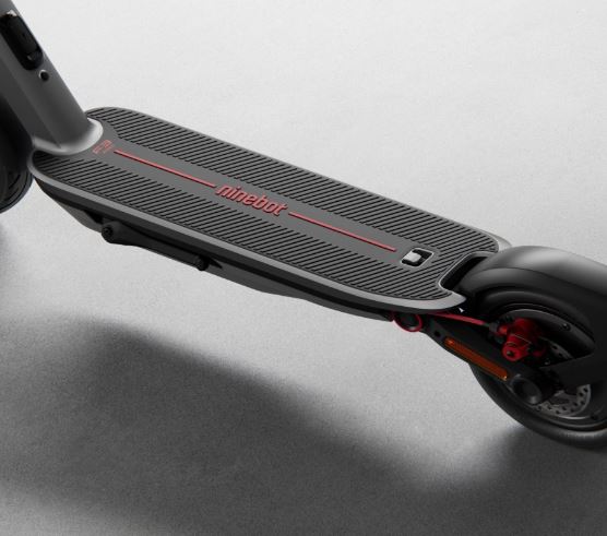 Электросамокат Ninebot Kickscooter F3 Pro