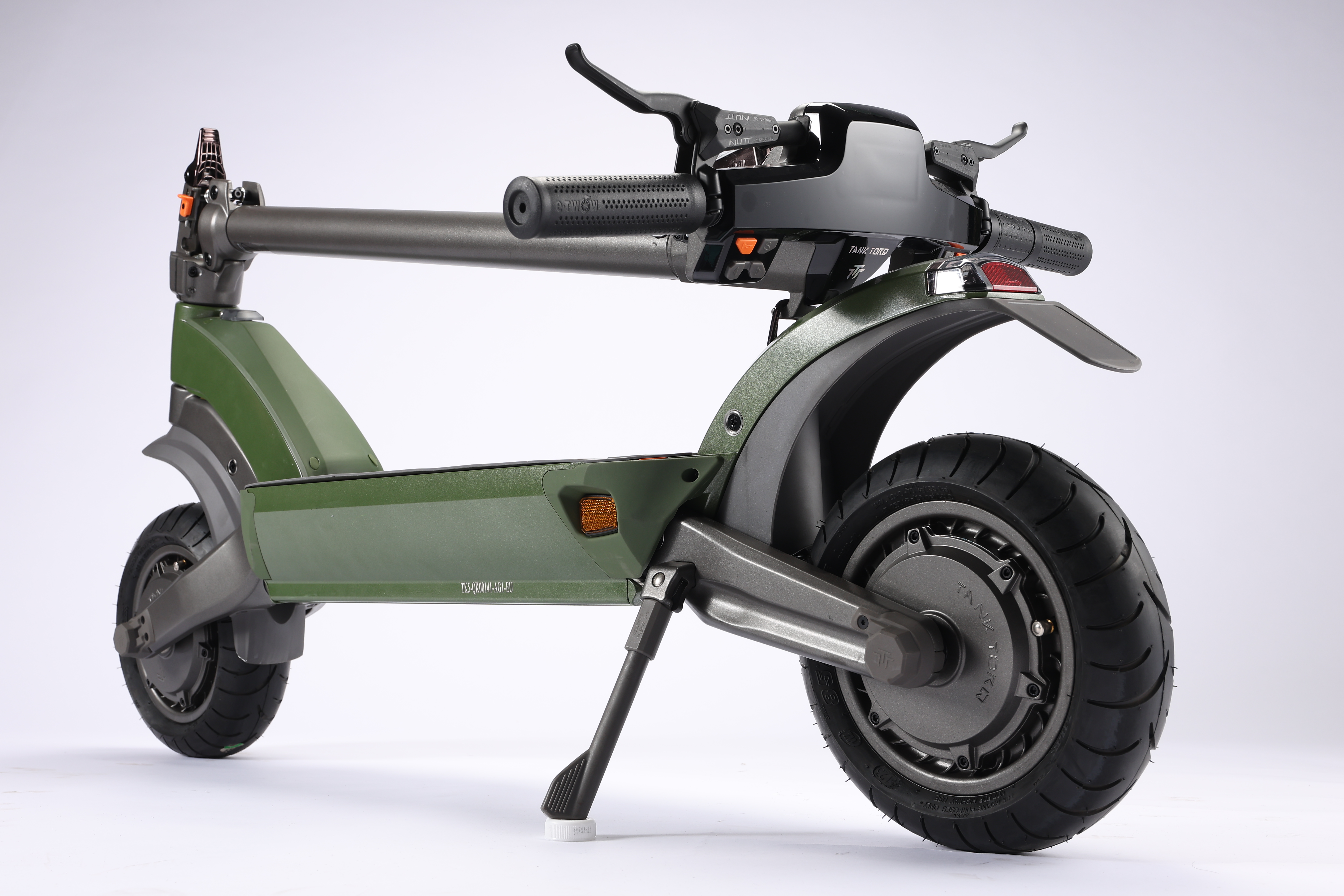 Электросамокат E-TWOW TANK TORQ TK5 DUAL Зелёный